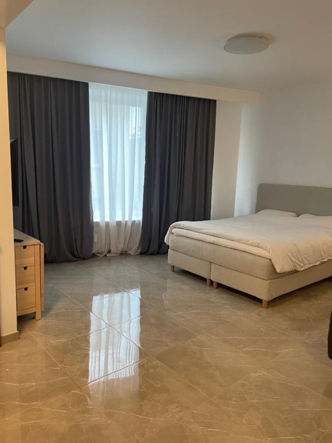 Diamonds Studio Appartamento Anversa Esterno foto